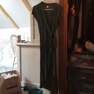 Old Navy olive green wrap midi dress.